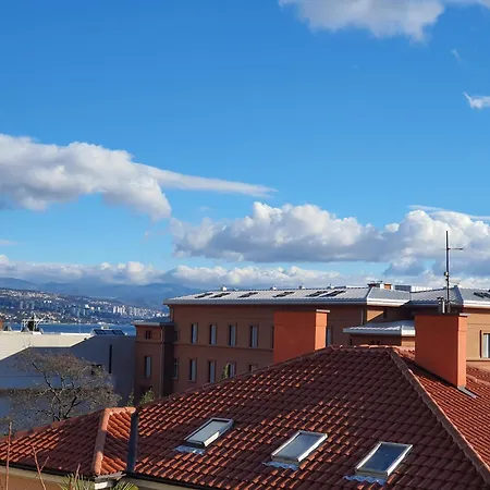 3 Bedroom Mozart Appartement