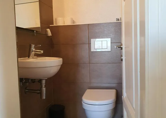 3 Bedroom Mozart Appartamento *