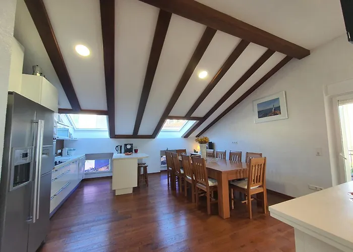 3 Bedroom Mozart * Abbazia