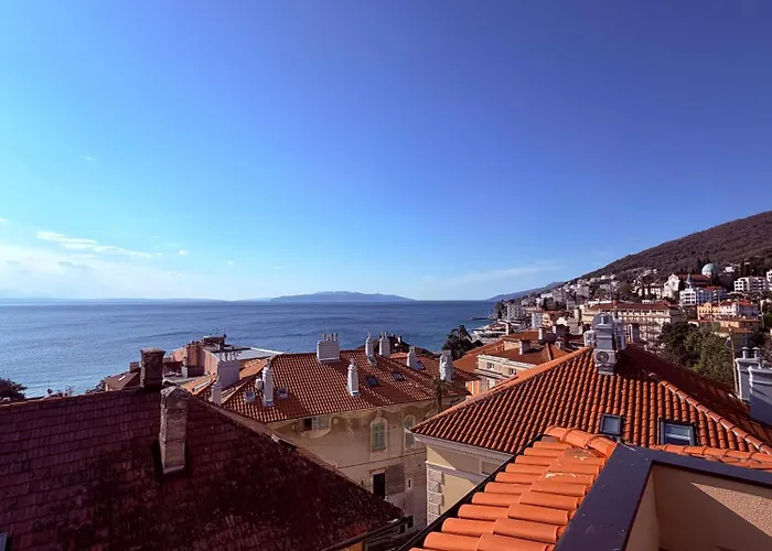 3 Bedroom Mozart Abbazia